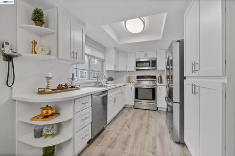 3551 Norton Way, Pleasanton, CA 94566