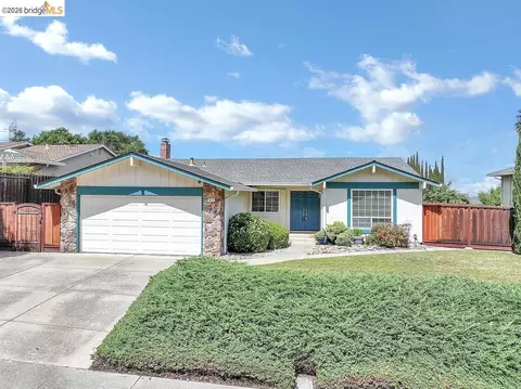2212 Montevideo Dr, Pittsburg, CA 94565