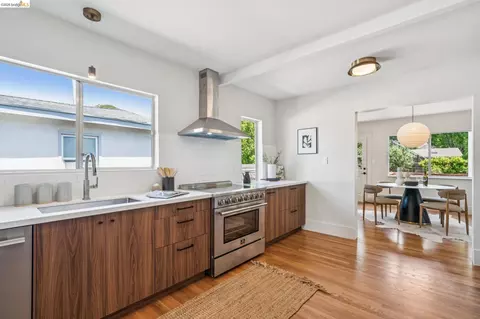 2323 Browning St, Berkeley, CA 94702 photo 1