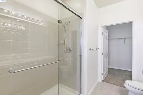Bath - 3465 Dublin Blvd #442, Dublin, CA 94568 photo 2 of 5