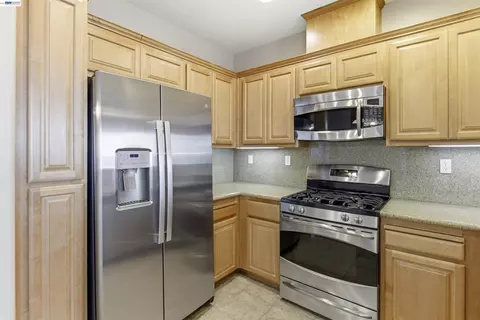 Kitchen - 3465 Dublin Blvd #442, Dublin, CA 94568 photo 2 of 2
