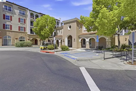 Exterior - 3465 Dublin Blvd #442, Dublin, CA 94568 photo 5 of 11