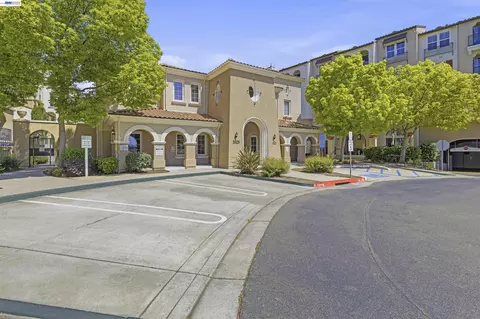 Exterior - 3465 Dublin Blvd #442, Dublin, CA 94568 photo 4 of 11