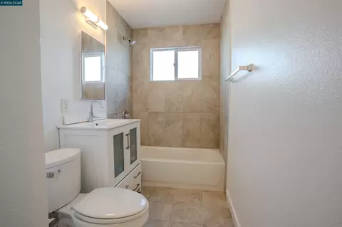 Bath - 52 Bell Dr, Pittsburg, CA 94565 photo 1 of 1