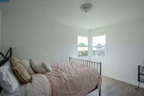 Bedroom - 52 Bell Dr, Pittsburg, CA 94565 photo 3 of 6