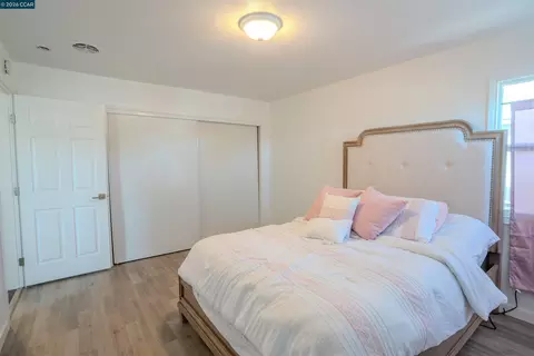 Bedroom - 52 Bell Dr, Pittsburg, CA 94565 photo 2 of 6