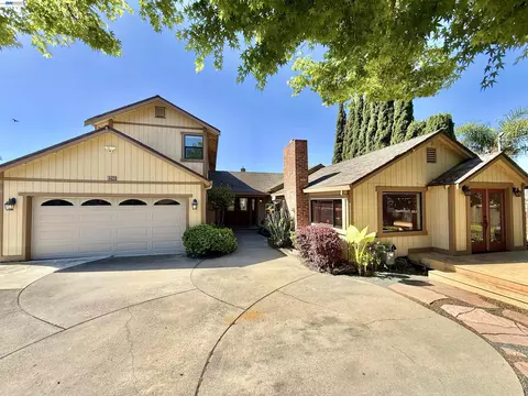 4429 James Ave, Castro Valley, CA 94546
