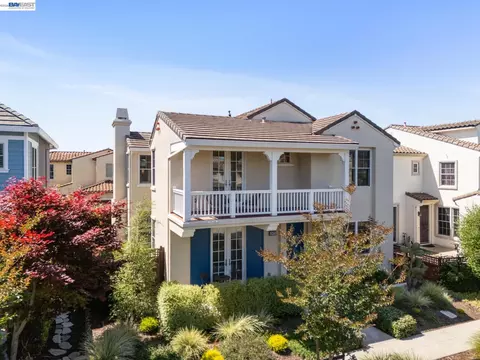 2421 Haile St, Alameda, CA 94501