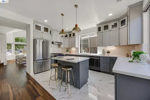 Kitchen - 239 Balboa Dr, Milpitas, CA 95035 photo 3 of 4