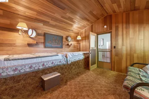 Bedroom - 5014 Sandmound Blvd, Oakley, CA 94561 photo 4 of 4