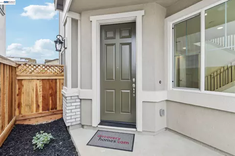 208 Mindy Way, Pittsburg, CA 94565