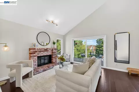 1861 N Forest Hl, Danville, CA 94526