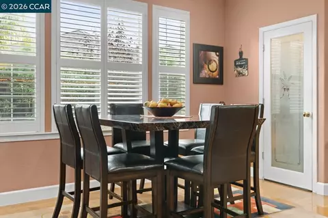 Dining - 995 Rosehedge Ct, Concord, CA 94521 photo 3 of 3