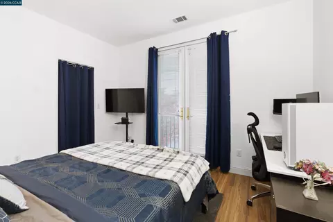 Bedroom - 995 Rosehedge Ct, Concord, CA 94521 photo 6 of 9