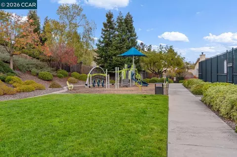 Exterior - 995 Rosehedge Ct, Concord, CA 94521 photo 16 of 16