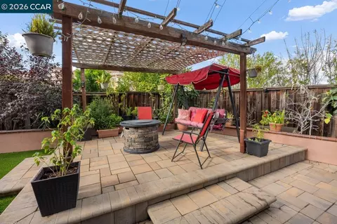 Exterior - 995 Rosehedge Ct, Concord, CA 94521 photo 12 of 16