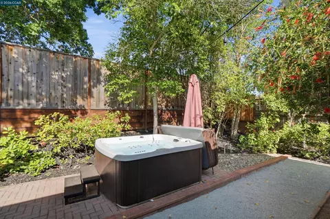 Exterior - 134 High St, Pacheco, CA 94553 photo 3 of 15