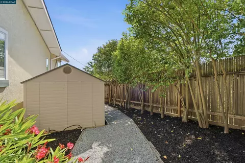 Exterior - 134 High St, Pacheco, CA 94553 photo 9 of 15