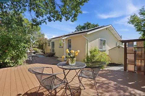 Exterior - 134 High St, Pacheco, CA 94553 photo 8 of 15