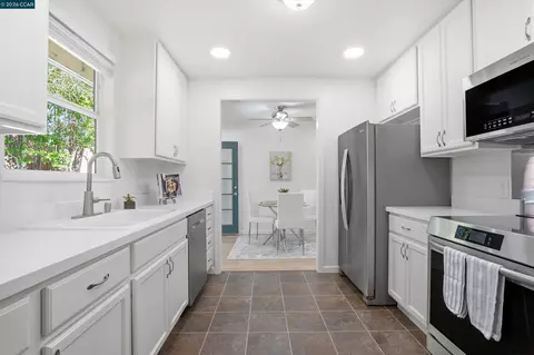 Kitchen - 134 High St, Pacheco, CA 94553 photo 2 of 4