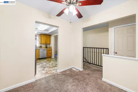 Entry Way - 20980 Birch #C, Hayward, CA 94541 photo 2 of 2