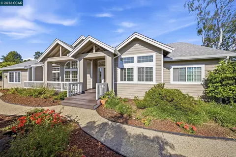100 Sky Ranch Ln, Pleasant Hill, CA 94523
