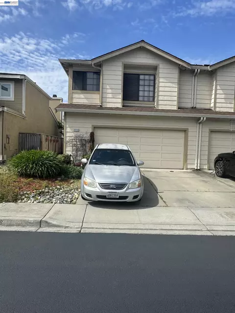 34769 Comstock Cmn, Fremont, CA 94555