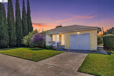 4035 Somerset Ave, Castro Valley, CA 94546