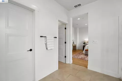 Entry Way - 2657 Lockborne Ct, Lathrop, CA 95330 photo 2 of 2