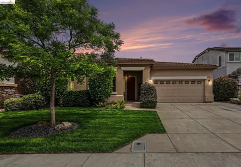 1112 Donatello Way, Oakley, CA 94561