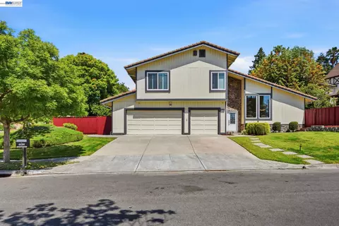 44304 Paiute Ct, Fremont, CA 94539