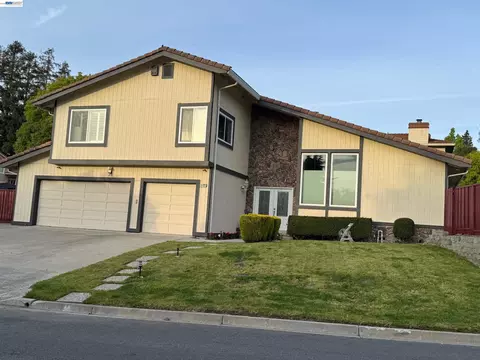 44304 Paiute Ct, Fremont, CA 94539