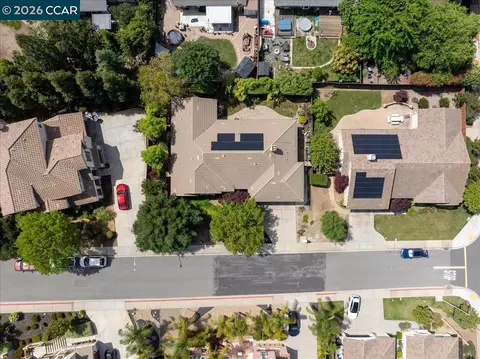 5204 Skyler Ct, Concord, CA 94521