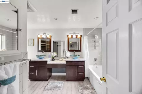 2857 Randall Way, Hayward, CA 94541