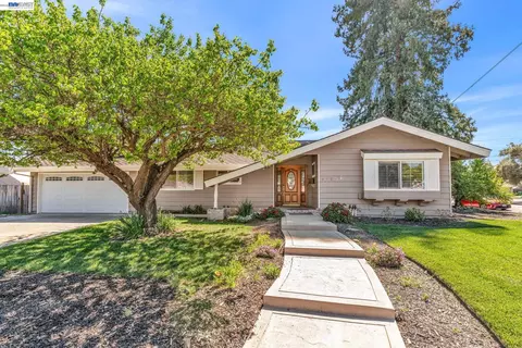 9459 Broadmoor Dr, San Ramon, CA 94583