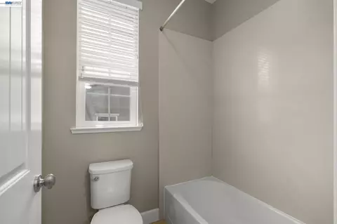 Entry Way - 4951 Campanille Ct, Dublin, CA 94568 photo 5 of 5