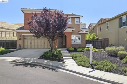 Exterior - 4951 Campanille Ct, Dublin, CA 94568 photo 3 of 8