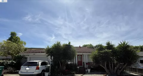 237 Goodwin St, Hayward, CA 94544
