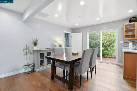 Dining - 136 Pacific Ave, Pacifica, CA 94044 photo 1 of 1