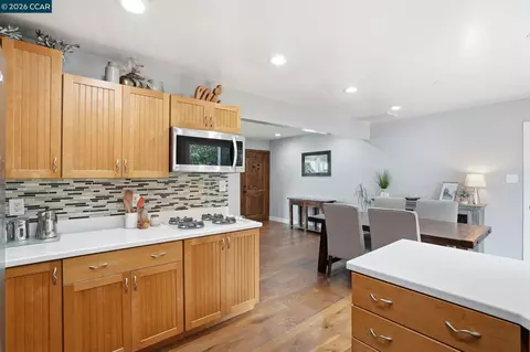 Kitchen - 136 Pacific Ave, Pacifica, CA 94044 photo 3 of 6