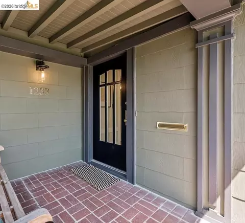 Exterior - 1233 Carleton St, Berkeley, CA 94702 photo 5 of 16