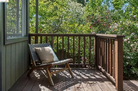 Exterior - 1233 Carleton St, Berkeley, CA 94702 photo 8 of 16