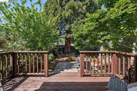 Exterior - 1233 Carleton St, Berkeley, CA 94702 photo 7 of 16