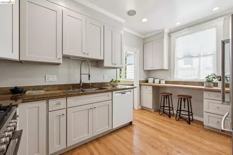 Kitchen - 1233 Carleton St, Berkeley, CA 94702 photo 1 of 4
