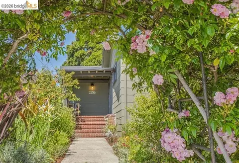 Exterior - 1233 Carleton St, Berkeley, CA 94702 photo 2 of 16