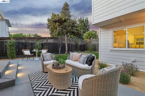 Exterior - 3029 Wheeler St, Berkeley, CA 94705 photo 7 of 11
