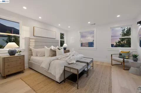 Bedroom - 3029 Wheeler St, Berkeley, CA 94705 photo 1 of 12