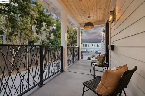 Exterior - 3029 Wheeler St, Berkeley, CA 94705 photo 6 of 11