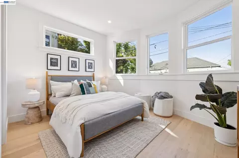 Bedroom - 3029 Wheeler St, Berkeley, CA 94705 photo 4 of 12