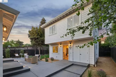 Exterior - 3029 Wheeler St, Berkeley, CA 94705 photo 5 of 11